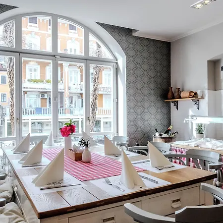 Amadria Park Agava Готель