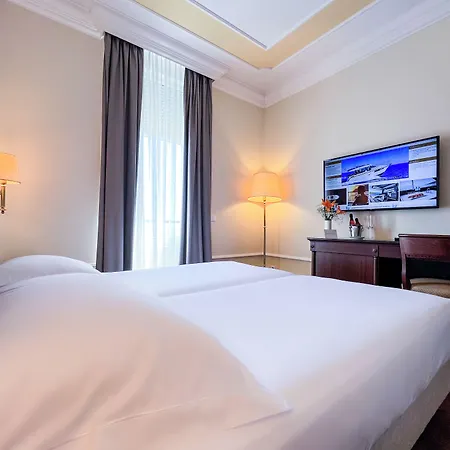 Amadria Park Agava 4* أوباتيا