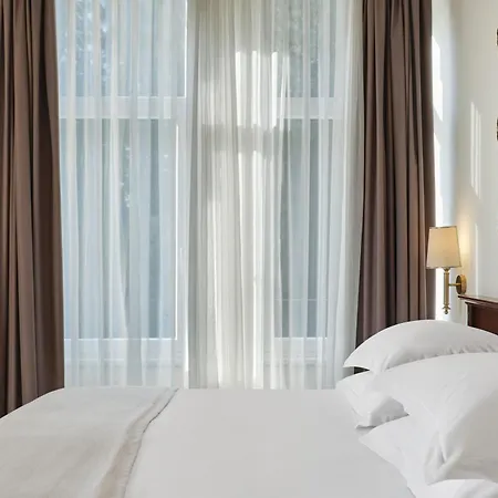 Amadria Park Agava فندق أوباتيا